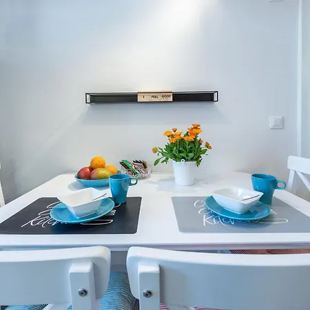 Simovi - Two Bedroom With View Apartment *