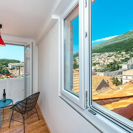 Simovi - Two Bedroom With View