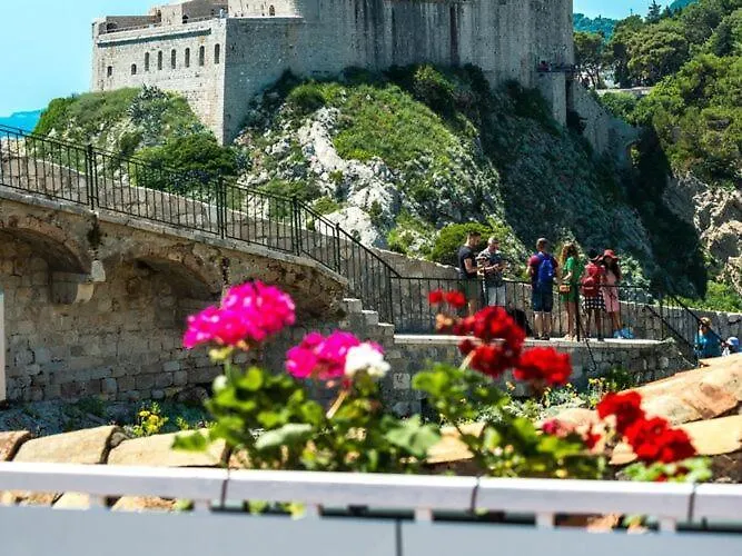 דירה Simovi - Two Bedroom With View דוברובניק