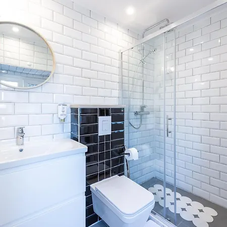 Simovi - Two Bedroom With View *